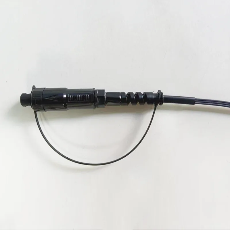 5x2 mm: n vedenpitävä pudotuskaapeli mini SC/APC -liittimen optiset laastarijohdot